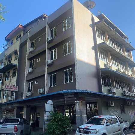 River Park Hotel Sibu Bagian luar foto