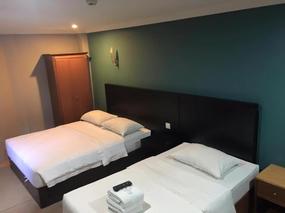 River Park Hotel Sibu Bagian luar foto