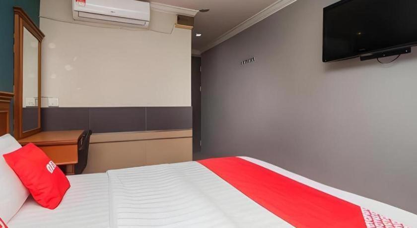 River Park Hotel Sibu Bagian luar foto