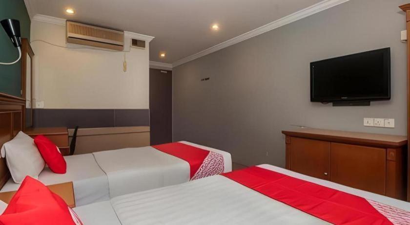 River Park Hotel Sibu Bagian luar foto
