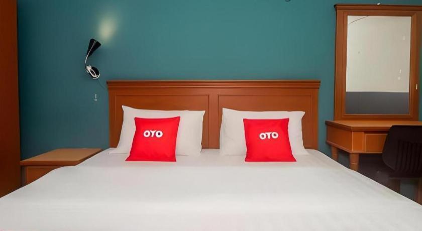 River Park Hotel Sibu Bagian luar foto