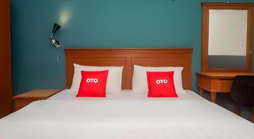 River Park Hotel Sibu Bagian luar foto
