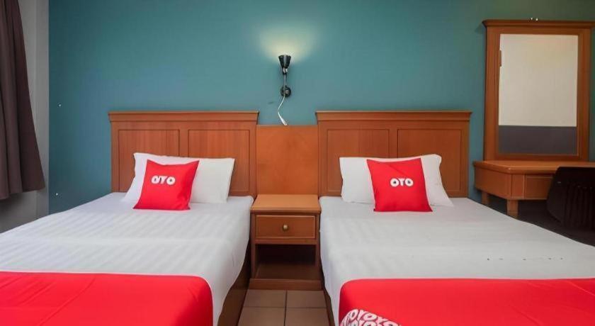 River Park Hotel Sibu Bagian luar foto