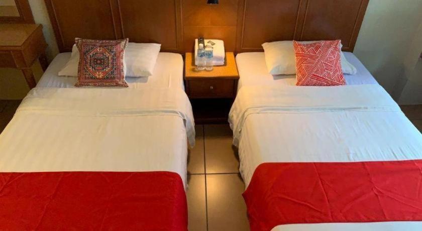 River Park Hotel Sibu Bagian luar foto