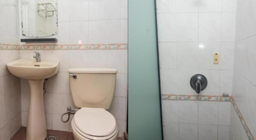 River Park Hotel Sibu Bagian luar foto